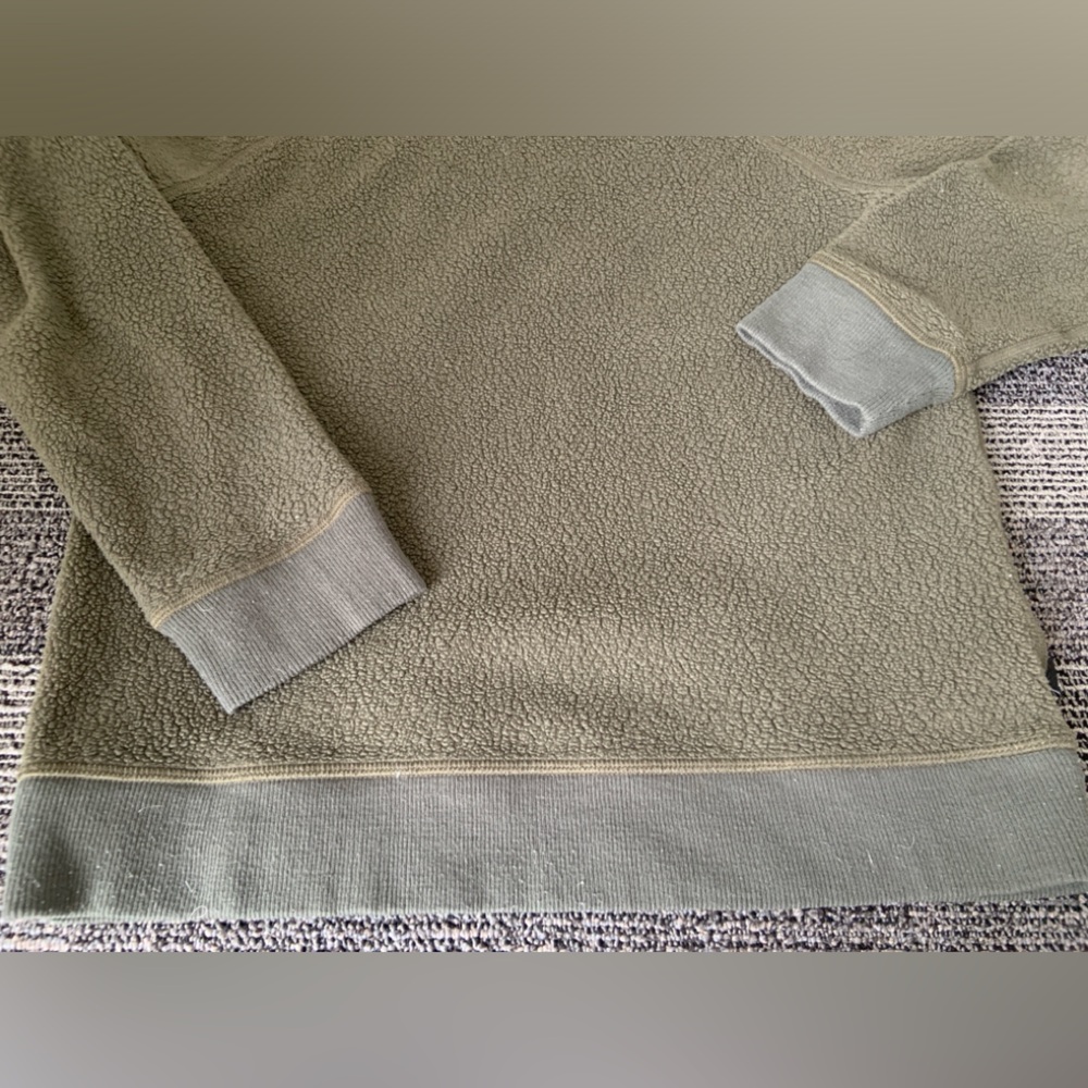 Patagonia M's Reversible Shearling Crew size small - Picture 4 of 9